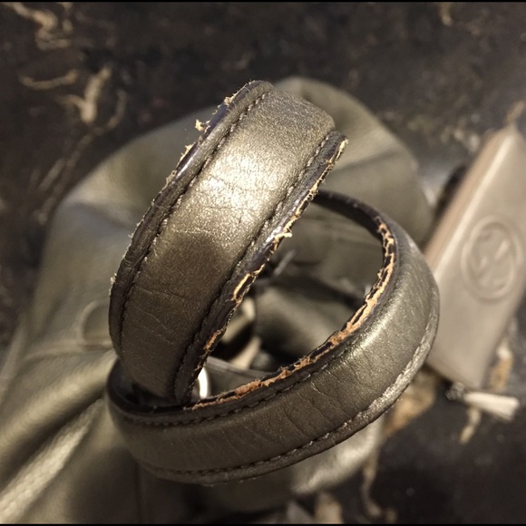 ***Price Drop*** Authentic Gucci Soho Metallic - Picture 2 of 8